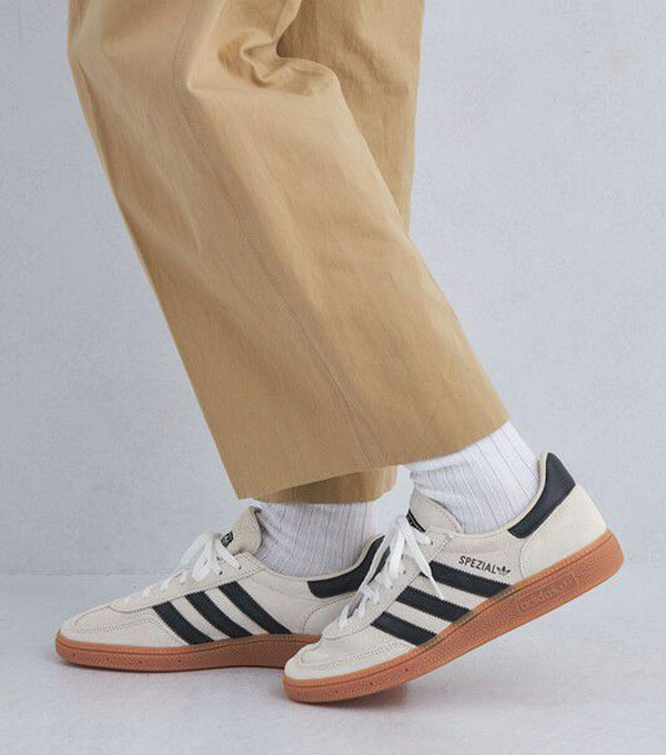 【green label relaxing】＜adidas Originals＞ハンドボール スペツィアル スニーカー