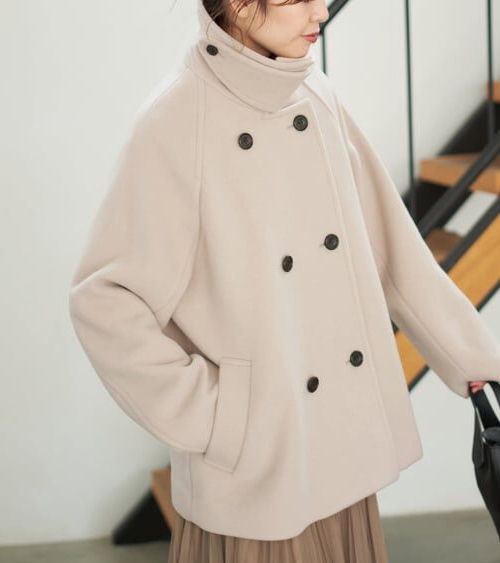 【スピック アンド スパン】S160スタンドカラーショートコート　ベージュ