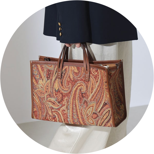 自分へのご褒美に買いたいバッグのイメージ画像