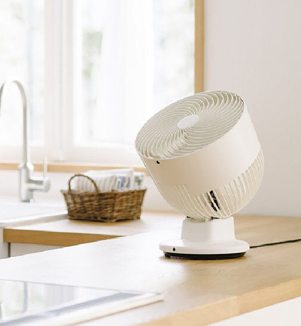 【±0/プラスマイナスゼロ】 CIRCULATOR G311　サーキュレーター