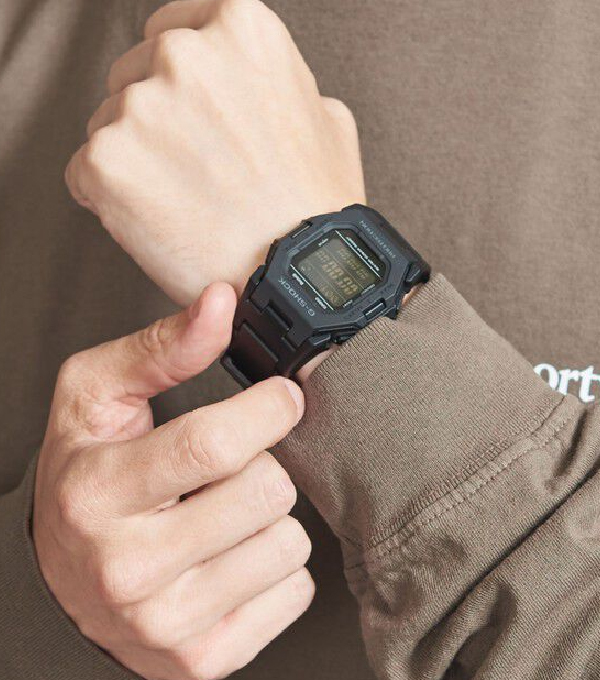 【BEAUTY&YOUTH UNITED ARROWS】＜G-SHOCK＞ GD-B500/腕時計