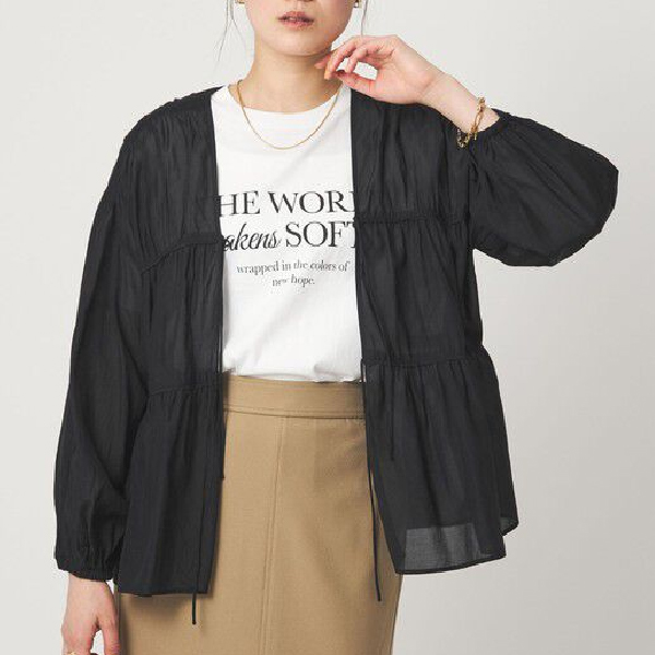 全方位映えギャザーブラウス